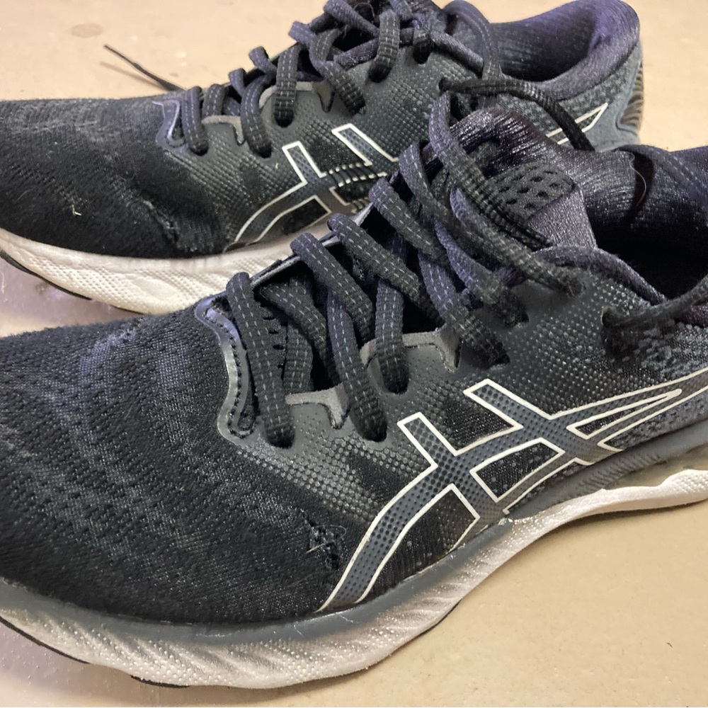 Ascics Womens Nimbus 24s